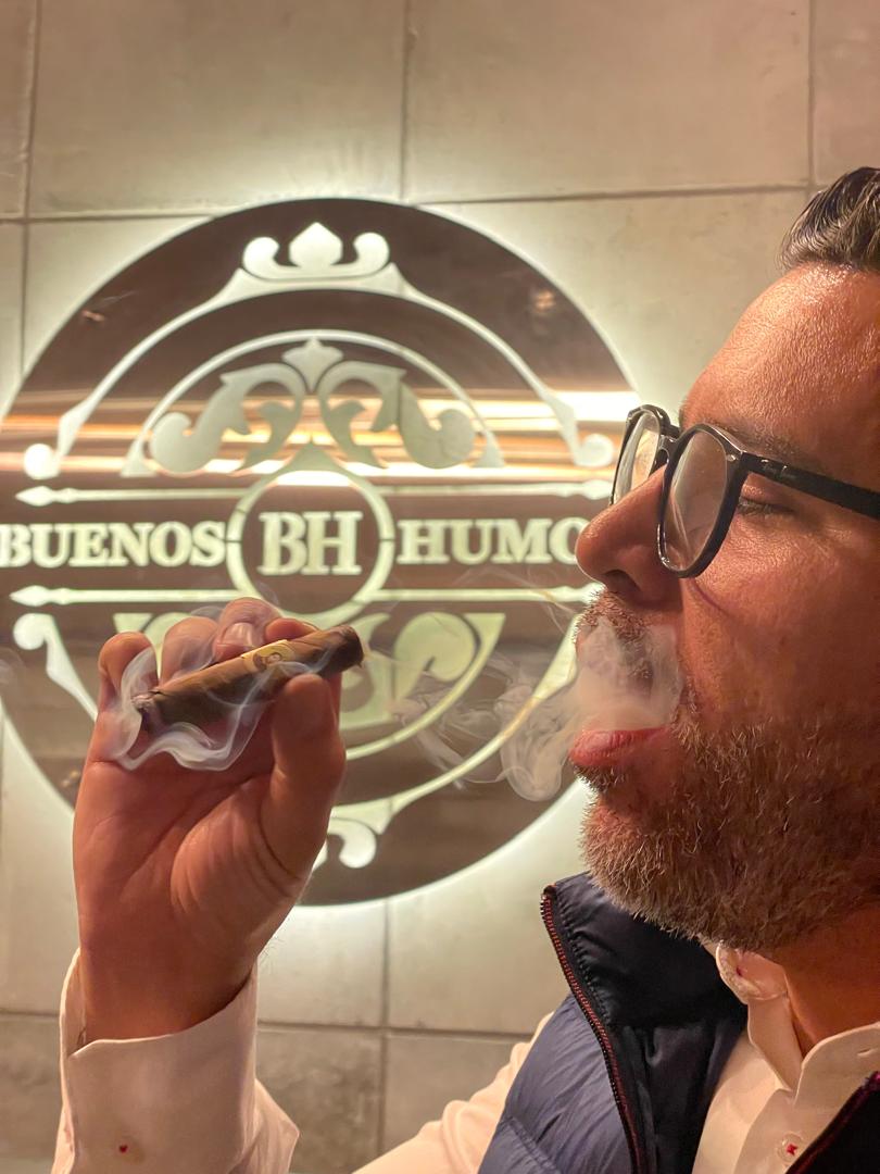 Buenos Humos · Evento